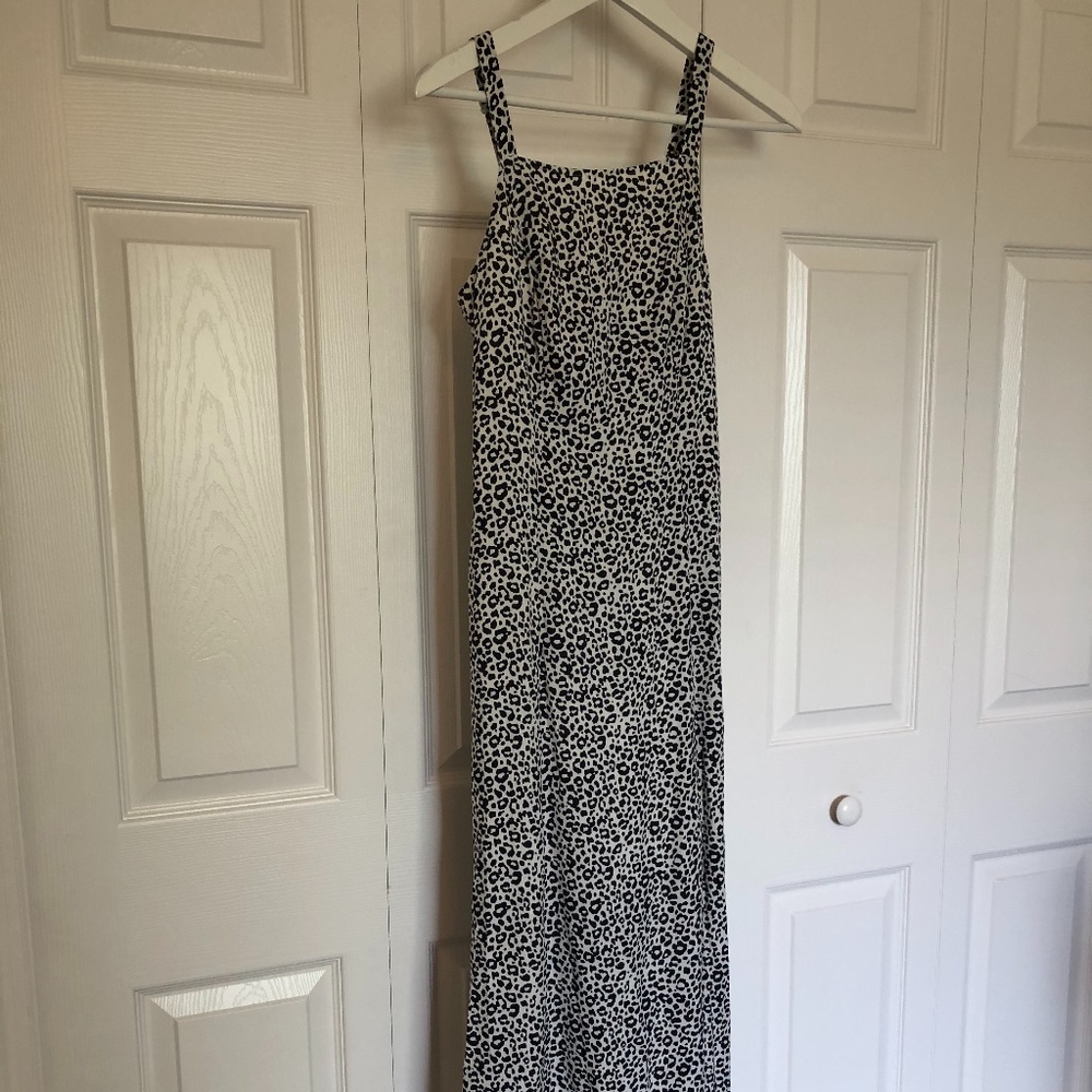 Old Navy Leopard Maxi Dress